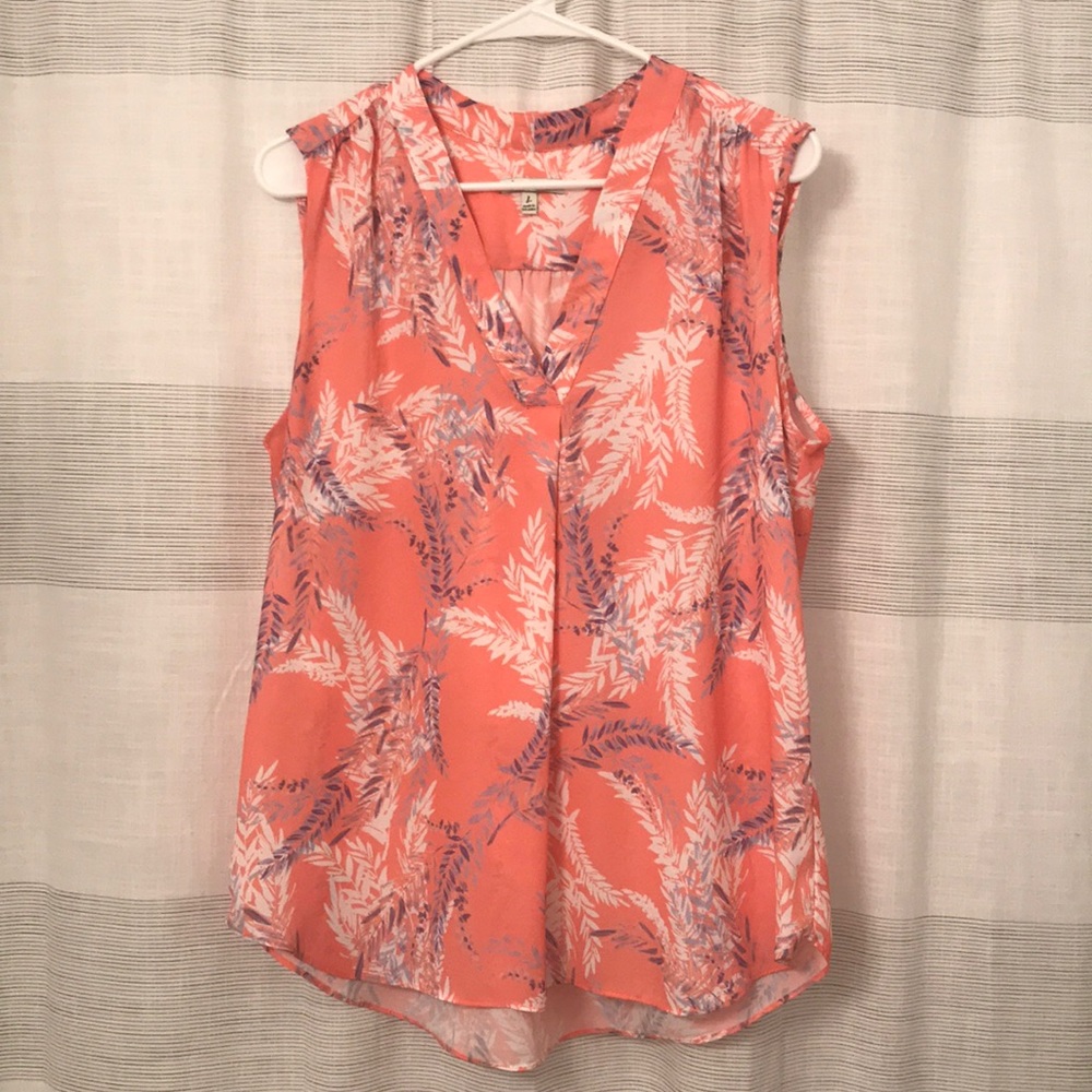 Orange & white sleeveless v neck blouse